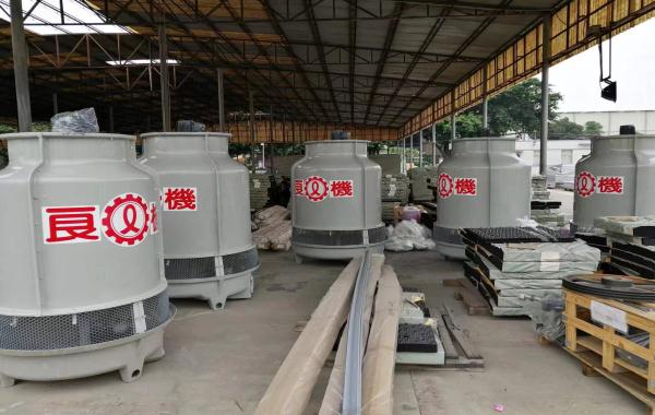 良機(jī)圓形冷卻塔